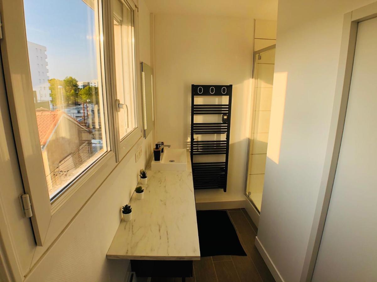 Charmant Appartement 1-4 Personnes, Proche Centre Avec Parking Нант Экстерьер фото